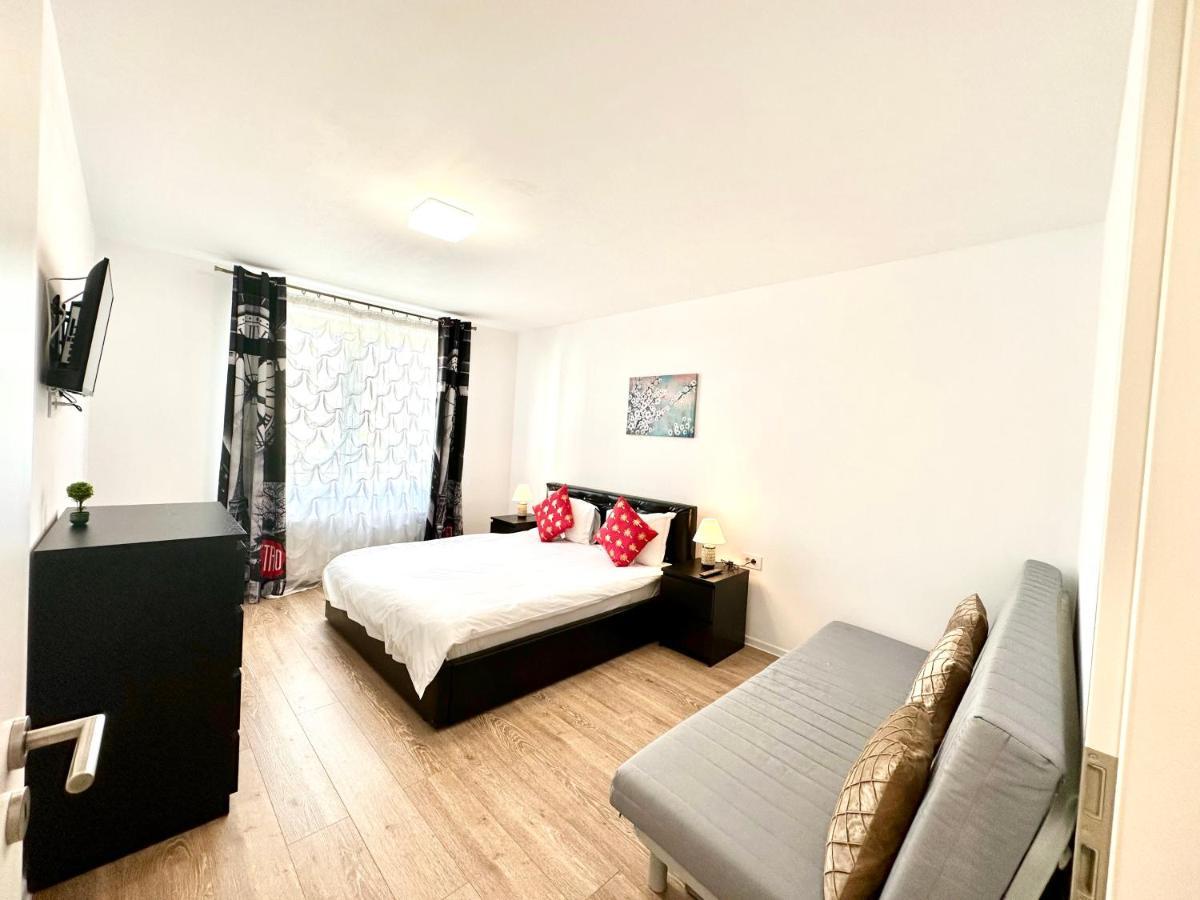 Kasper Coresi Mall - Rise Private Apartments & Suites Brasov Ngoại thất bức ảnh