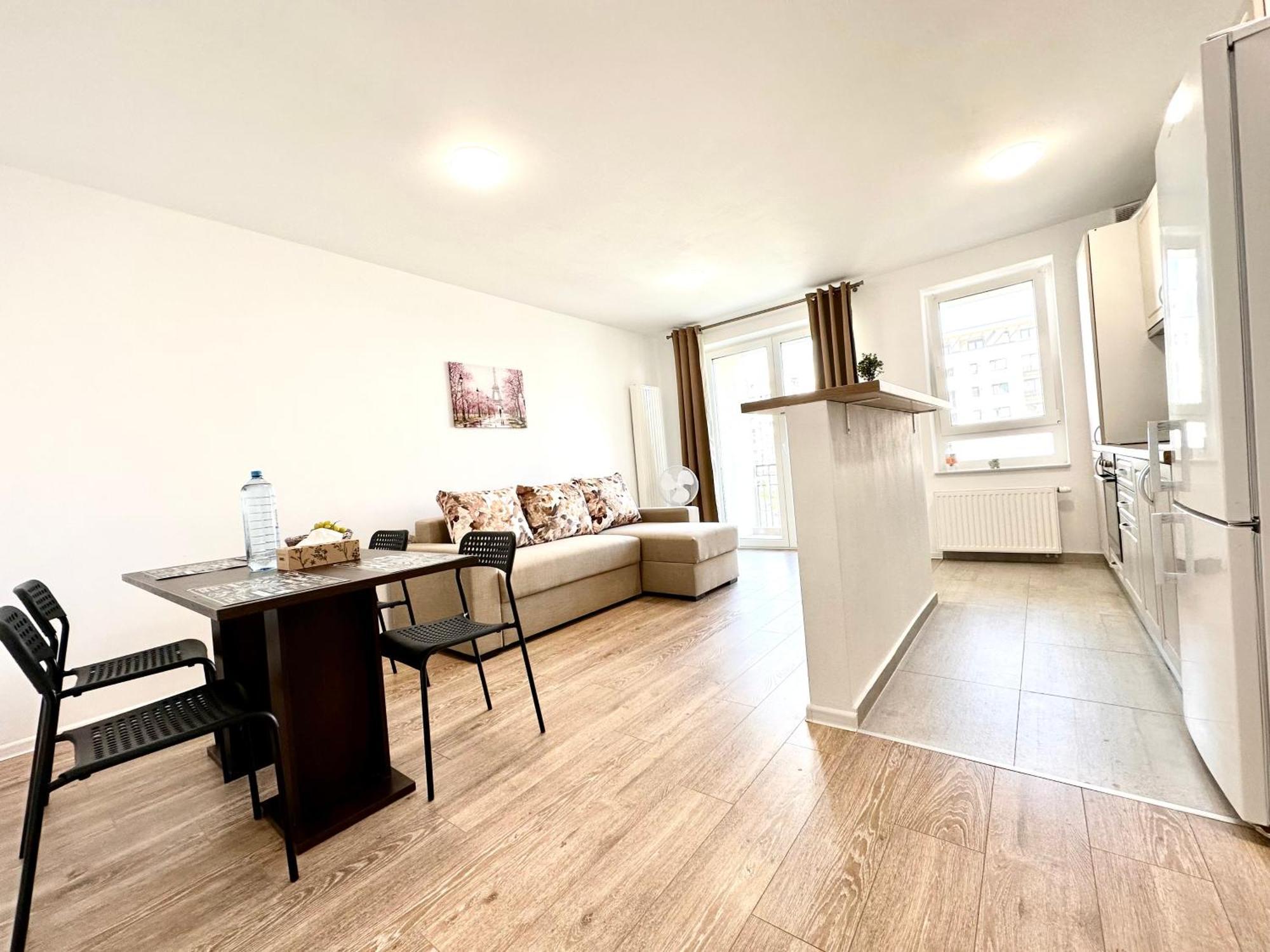 Kasper Coresi Mall - Rise Private Apartments & Suites Brasov Ngoại thất bức ảnh