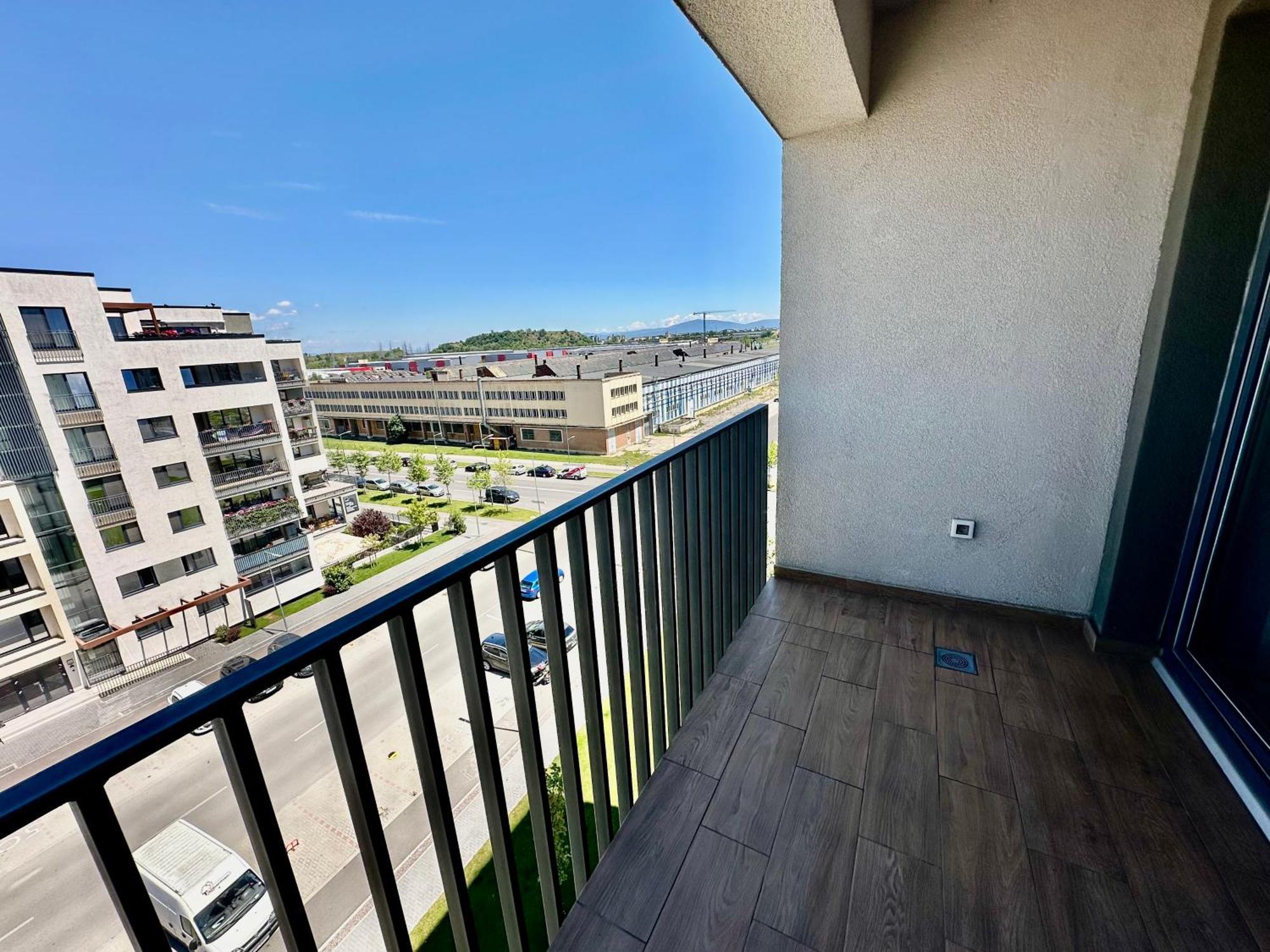 Kasper Coresi Mall - Rise Private Apartments & Suites Brasov Ngoại thất bức ảnh